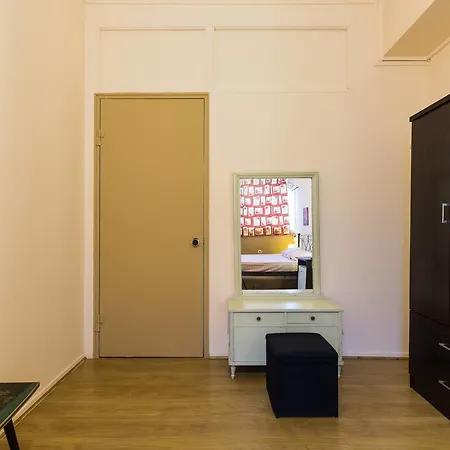 Aparthotel Town Hall Art Loft