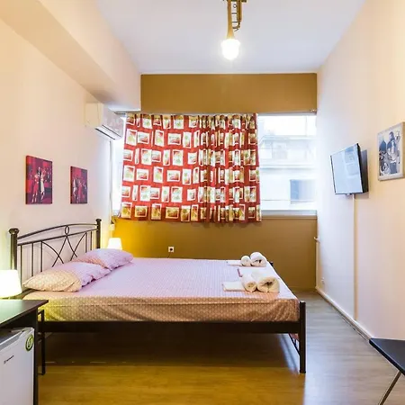 Town Hall Art Loft Aparthotel 2*